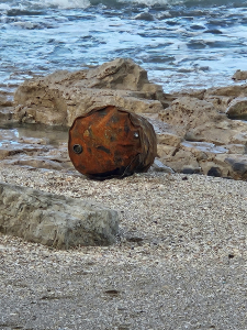 מיכלית הסולר בחוף שקמונה